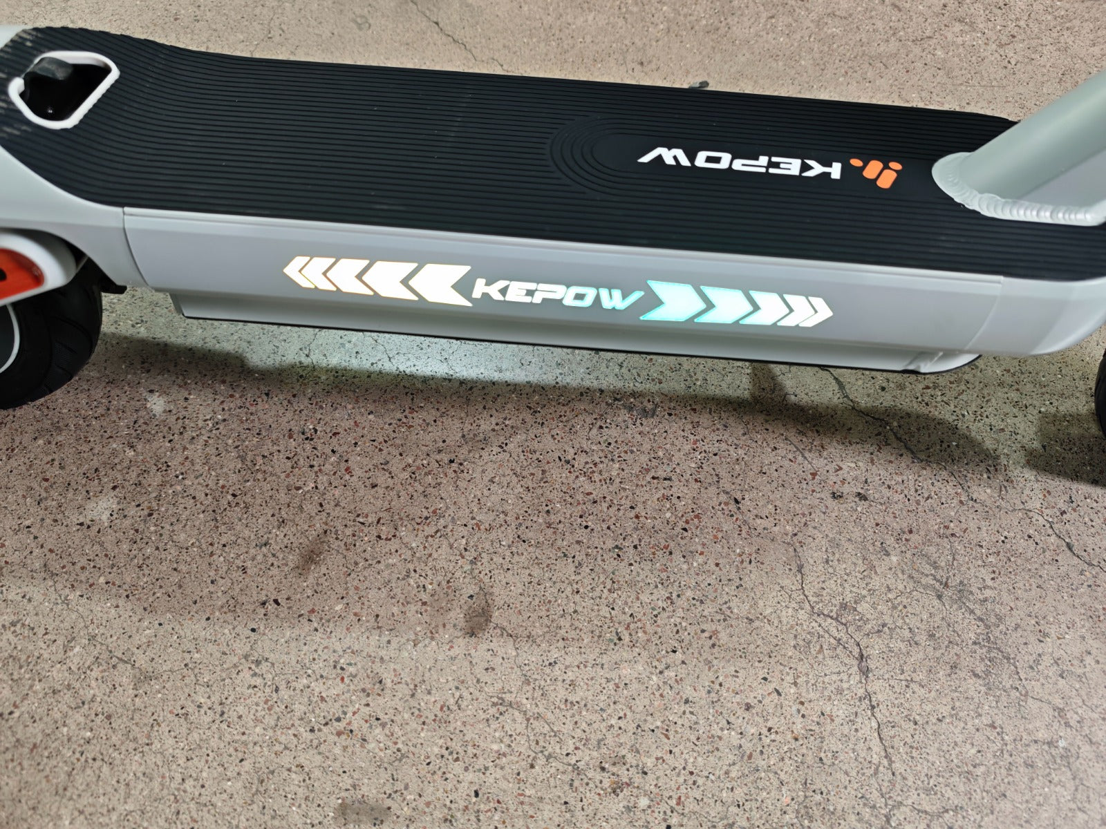 KEPOW E12 Elektrische Step – 500W, 48V/10Ah