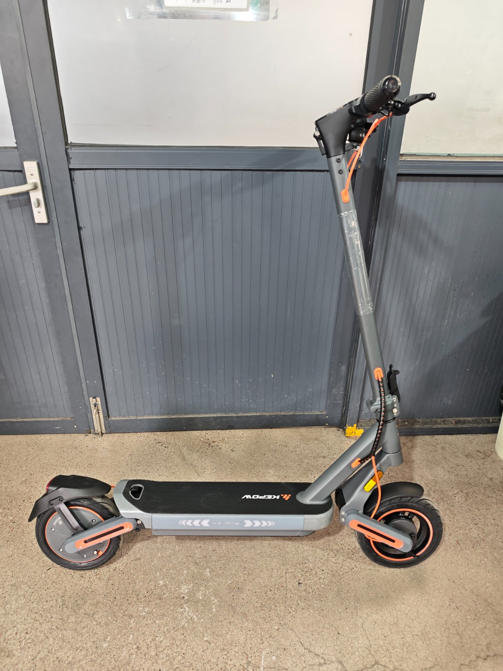 KEPOW E12 Elektrische Step – 500W, 48V/10Ah